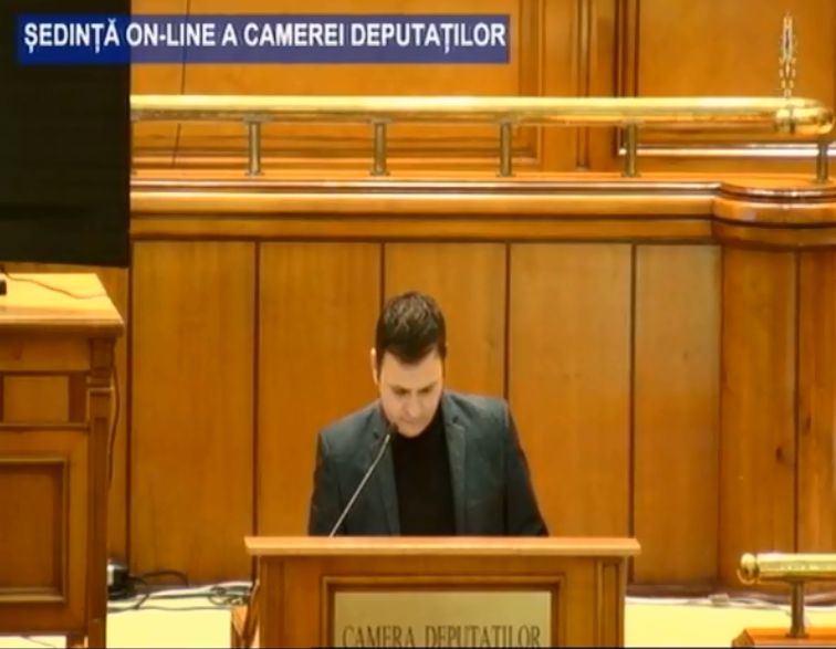 Dialog de neimaginat. Deputat sunat din Parlament: „Nelu, cum votezi la proiect?”/”Habar n-am, am dormit” (VIDEO)