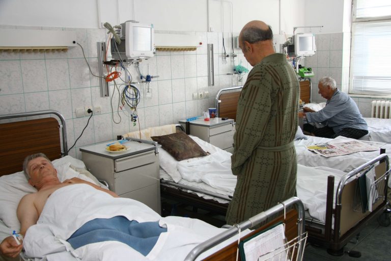 Guvernul a rezolvat și Sănătatea: niciun spital nou până în 2022