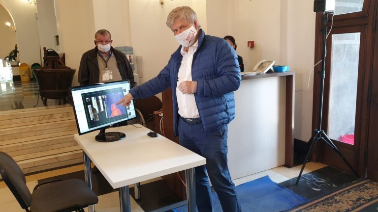 Primăria Sectorului 1 are sistem de măsurare a temperaturii corporale