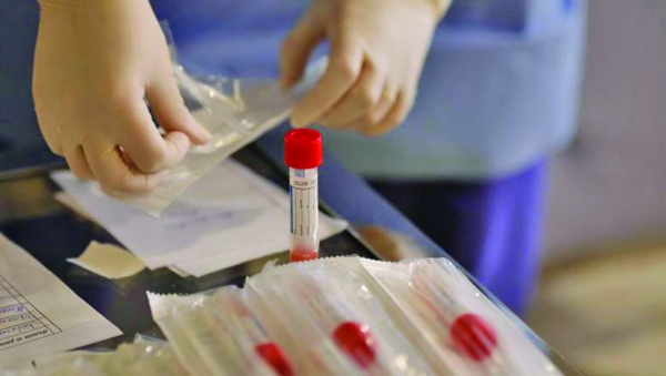 Spania pregătește testarea în masă și centre de izolare pentru asimptomatici
