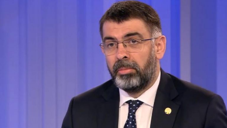 Robert Cazanciuc a sesizat CCR privind un conflict juridic între Parlament și Ministerul Public