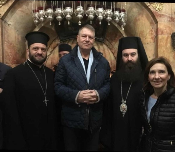 Iohannis, racolat la Mormântul Sfânt!