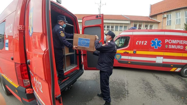 România trimite măști de protecție în Lituania