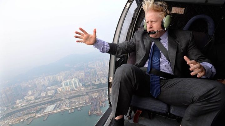 Marea Britanie amenință China: Facem iar colonie din Hong Kong!
