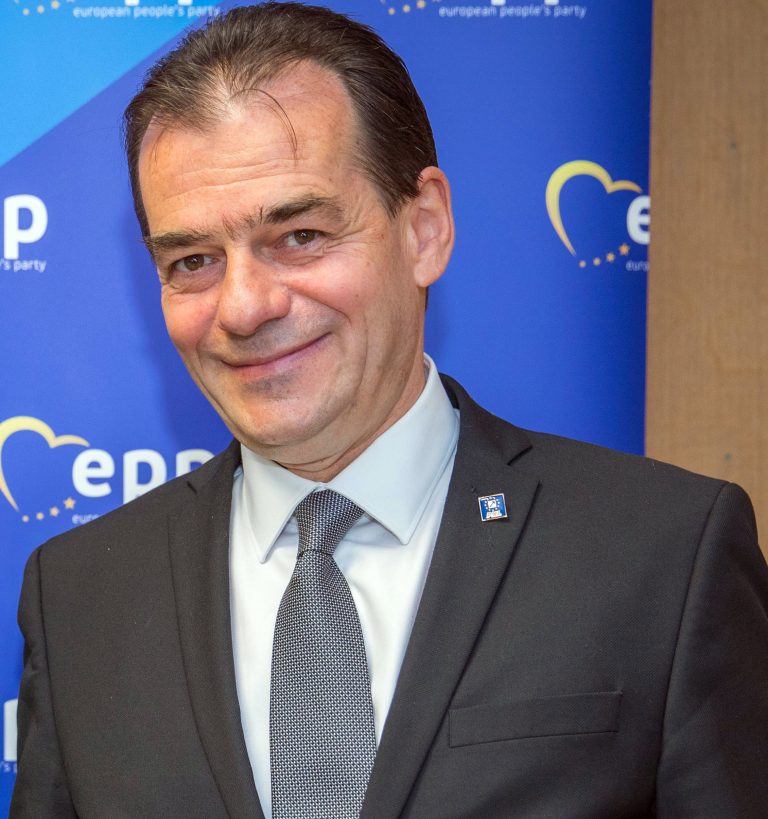 Orban, Tătaru și Arafat au încurcat-o. Li se cere un miliard