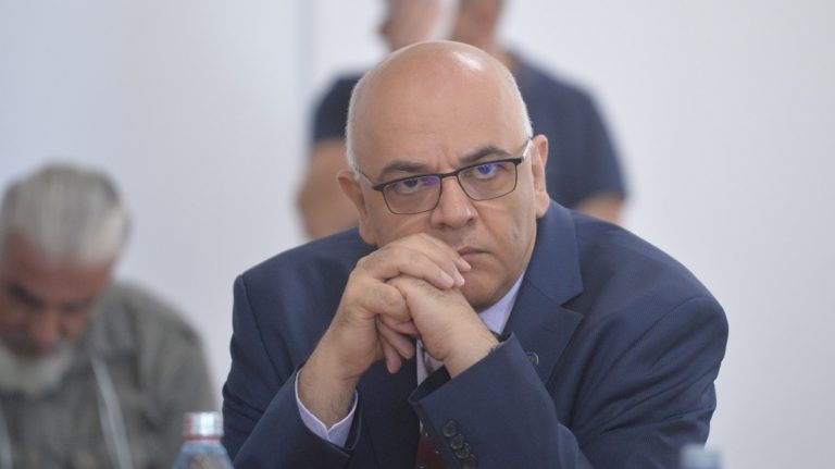 Raed Arafat trage semnalul de alarmă. „E o greșeală pe care o vom plăti scump”