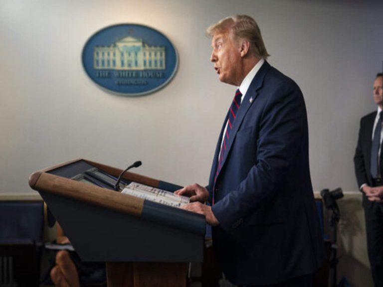 Trump resetează coronavirusul