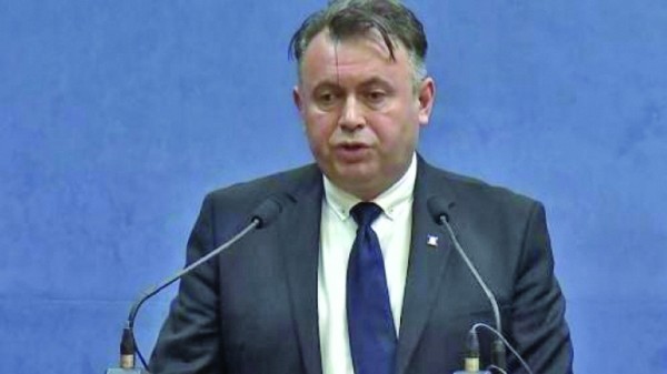 Măsuri halucinante. Tătaru închide satele și comunele