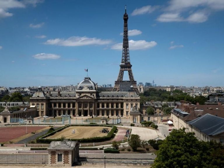 Parisul – gol de turiști
