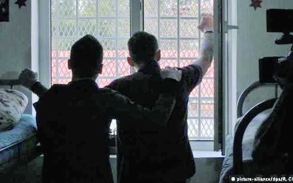 Sute de criminali şi violatori, eliberaţi în acest an