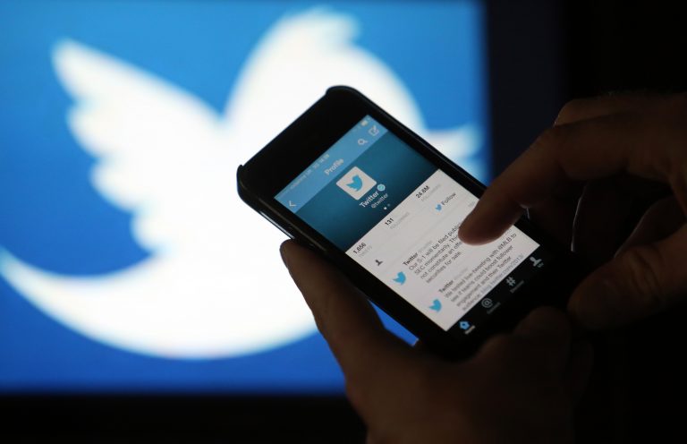 Record peste record! Twitter e de neoprit