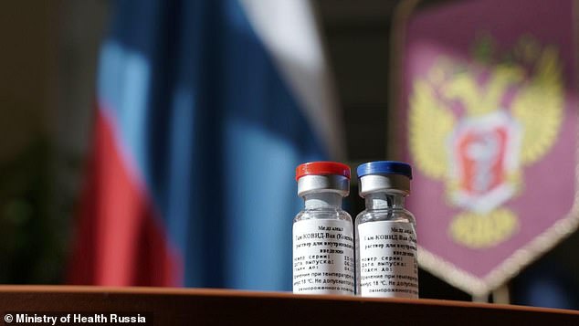 Rusia dă lovitura din nou! Al doilea vaccin împotriva COVID-19 este deja testat pe oameni