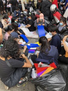 Valul pro-democrație se răspândește în întreaga lume: Studenții din Thailanda dau startul manifestațiilor - FOTO - Ziarul National Valul pro-democrație se răspândește în întreaga lume: Studenții din Thailanda dau startul manifestațiilor - FOTO