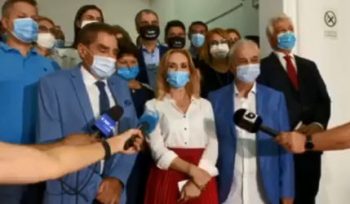 Surpriză pe scena politică! Cine a apărut alături de ...