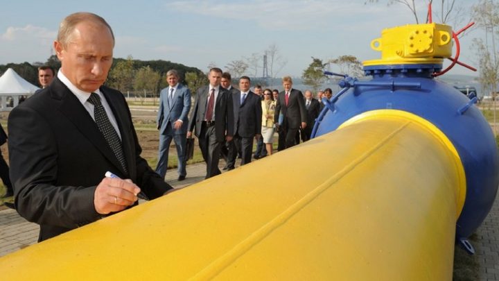 Russias Prime Minister Vladimir Putin s - Ziarul National