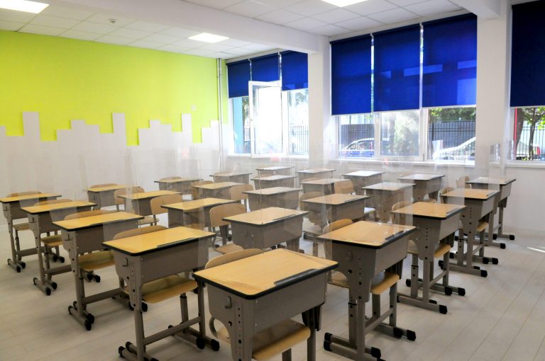 Cele 59 de unități școlare din Sectorul 4, pregătite pentru cei 40.000 de elevi. Noul an școlar începe în condiții de maximă siguranță