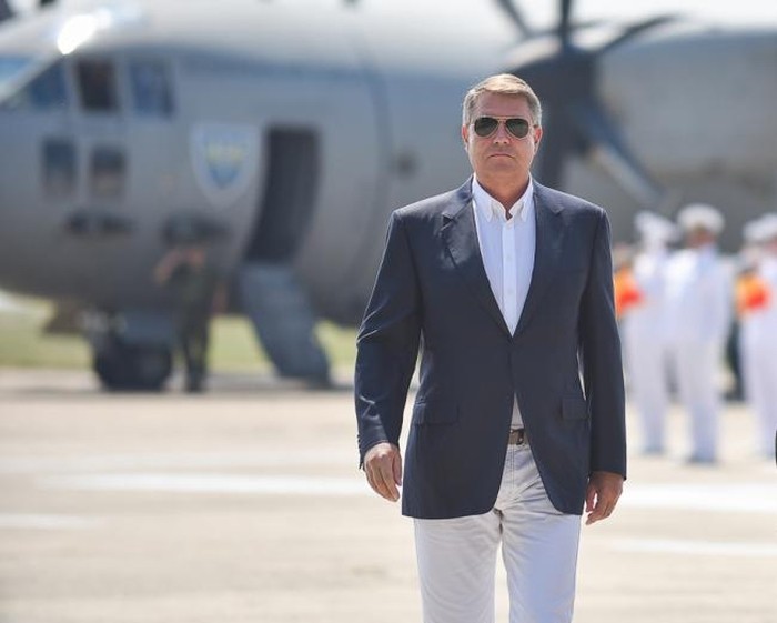 Iohannis a pierdut și SIE!