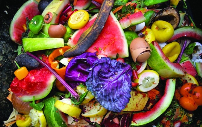 Risipa alimentară la români. Pâinea pe primul loc
