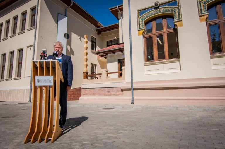 Școală de tradiție, restaurată de Primăria sectorului 1: mobilier modern și aparatură de ultimă generație – FOTO
