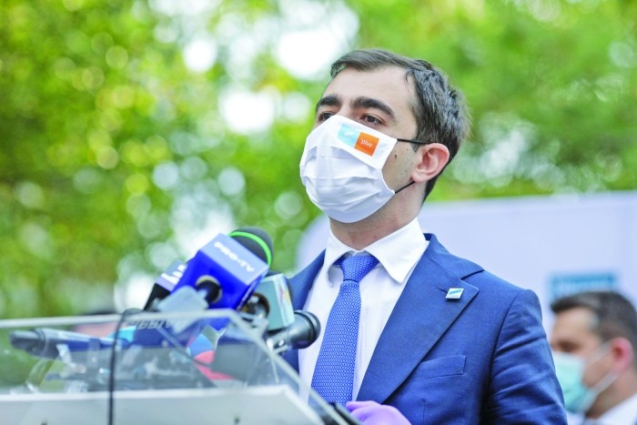 USR dă ”Noul Ghiță” al sistemului!