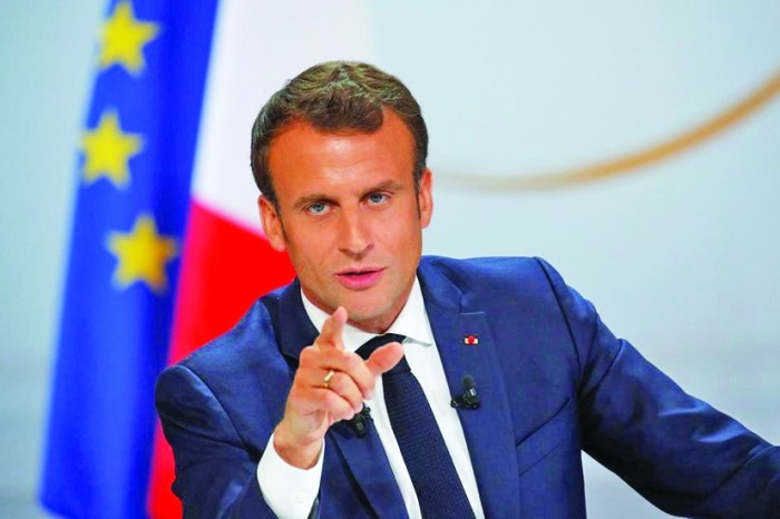 Se îngroașă gluma! Macron se răzbună pe DACIA!