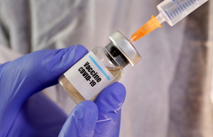 J&J oprește vaccinul Covid