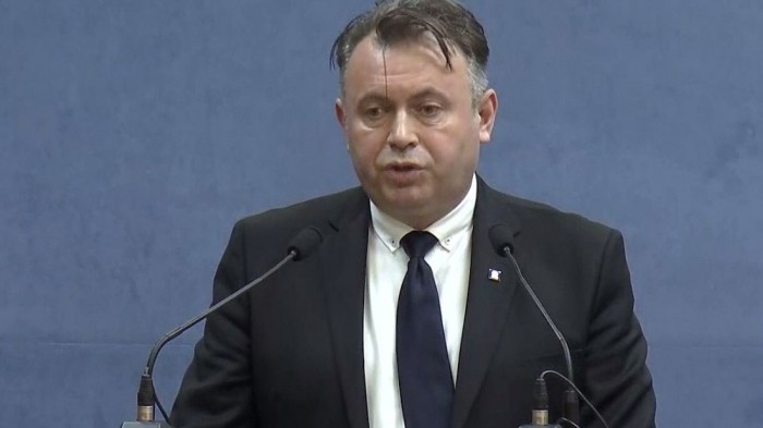 Medicii, puși de Tătaru să încalce legile
