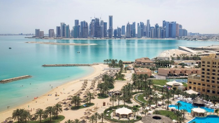 Doha beach - Ziarul National