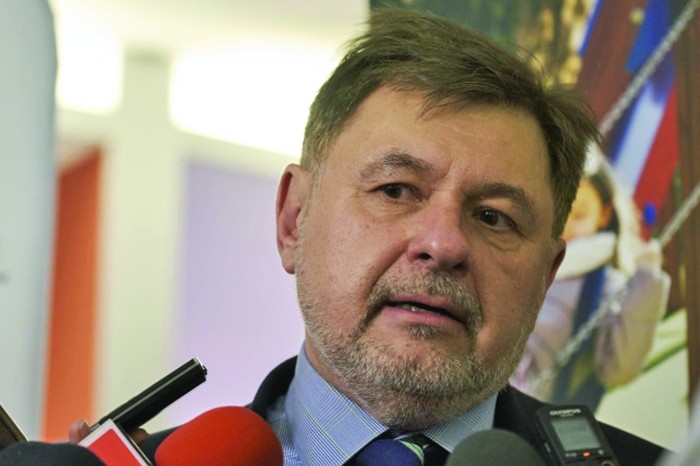 Rafila: Transportul public în comun, principala sursă de transmitere a Covid-19