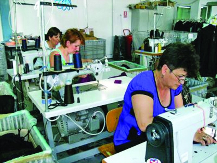 Vești uriașe! Salariul minim ar putea crește la 2.000 de lei net