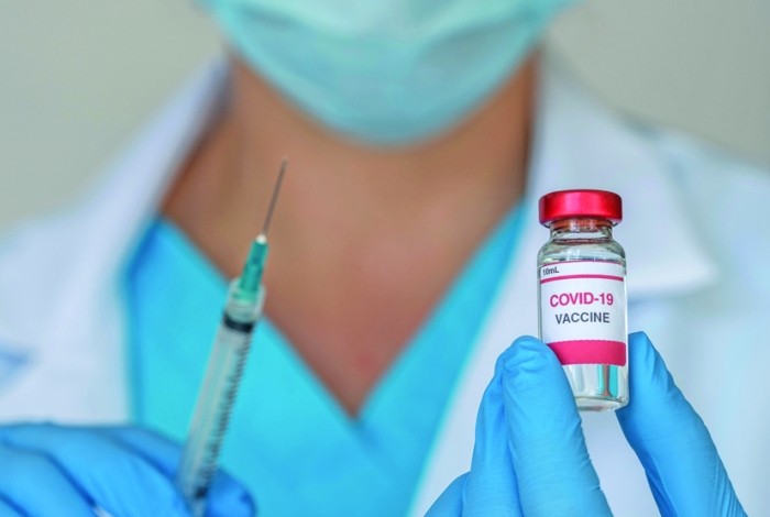 Americanii se așteaptă la două vaccinuri Covid înainte de Crăciun