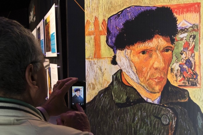 De ce Van Gogh și-a tăiat urechea