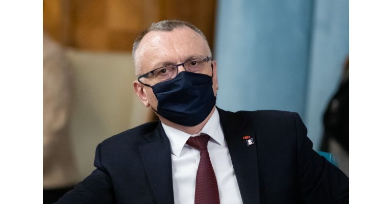 Cum rămâne cu redeschiderea școlilor? Ministrul, cu ochii pe ce fac alte state