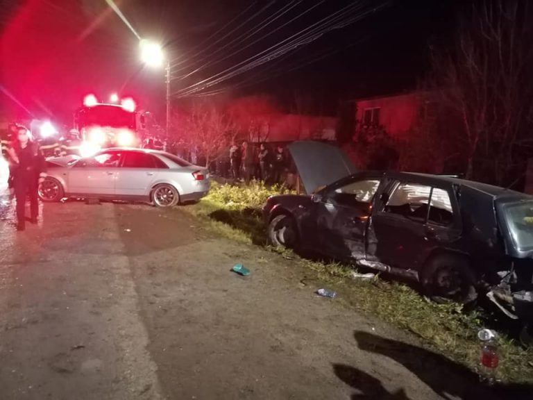 Șapte oameni răniți într-un accident, în Orașu Nou. Detalii cutremurătoare