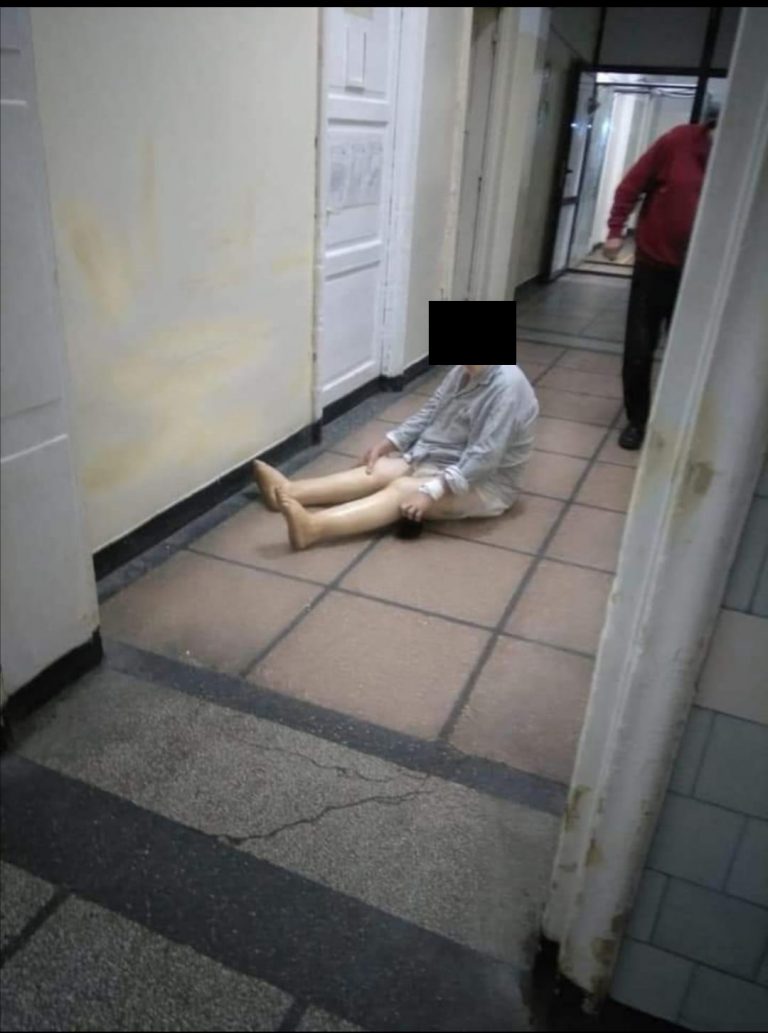 Imagini de groază în spitalul din Reșița. Reacția uluitoare a șefului Consiliului Județean: e vina pacienților!
