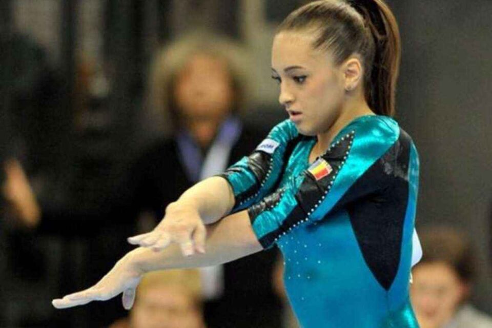 larisa-iordache