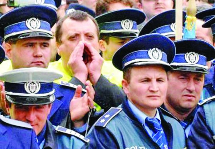 Sindicaliștii din MAI: ”Siguranța cetățenilor nu este o prioritate pentru Guvern”