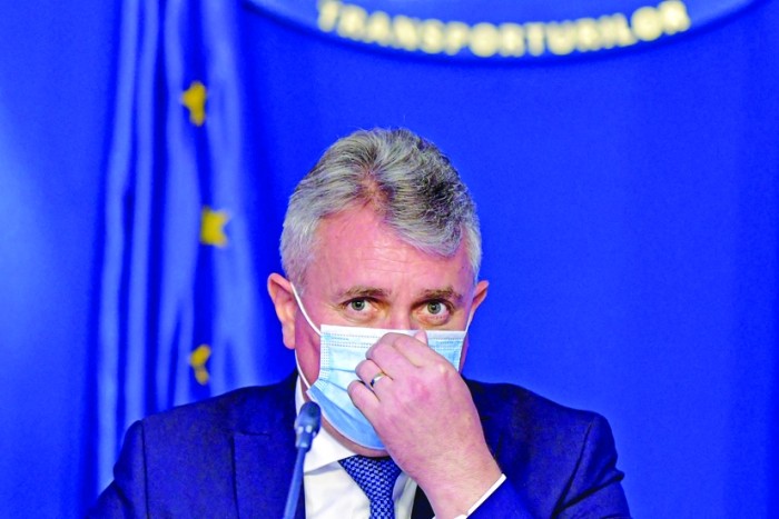 A intrat panica în Bode. Șefii din MAI, scoși în piețe să dea amenzi