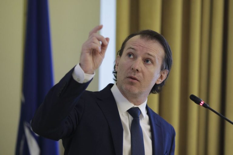 Creșterea economică, doar în capul lui Cîțu. INS anunță dezastrul