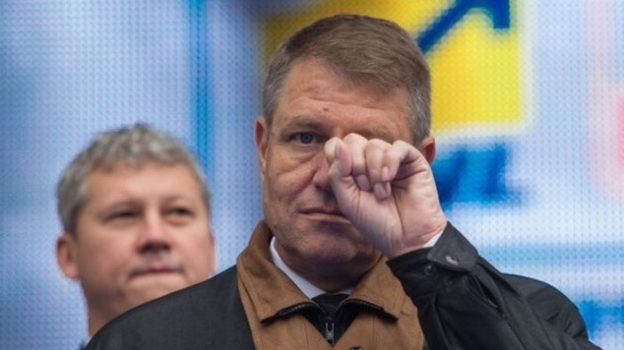 Iohannis, călcat pe cap de noul PNL!