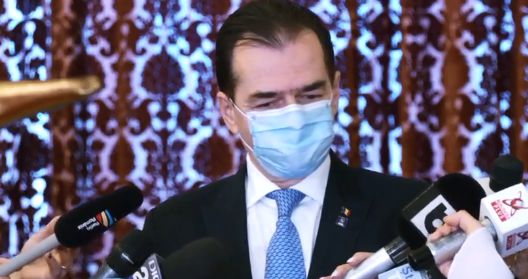 Cum rămâne, până la urmă, cu gratuitatea călătoriilor cu trenul pentru studenți. Ce anunță Orban și Barna – VIDEO