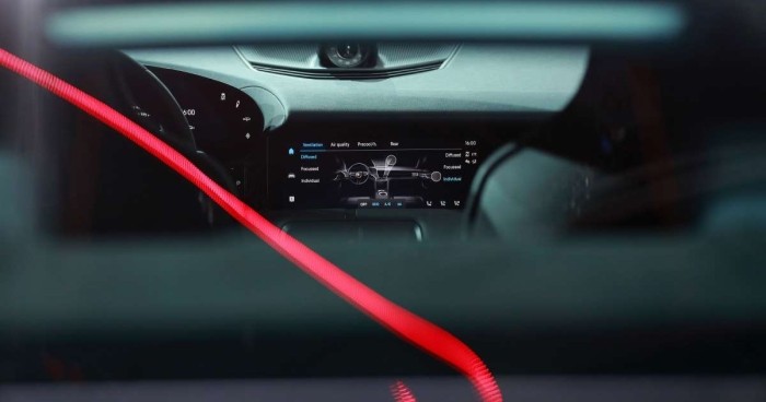 Porsche, digitalizare de un miliard de dolari