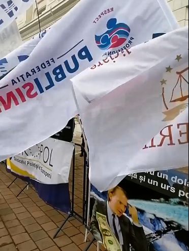 protest mf1 - Ziarul National