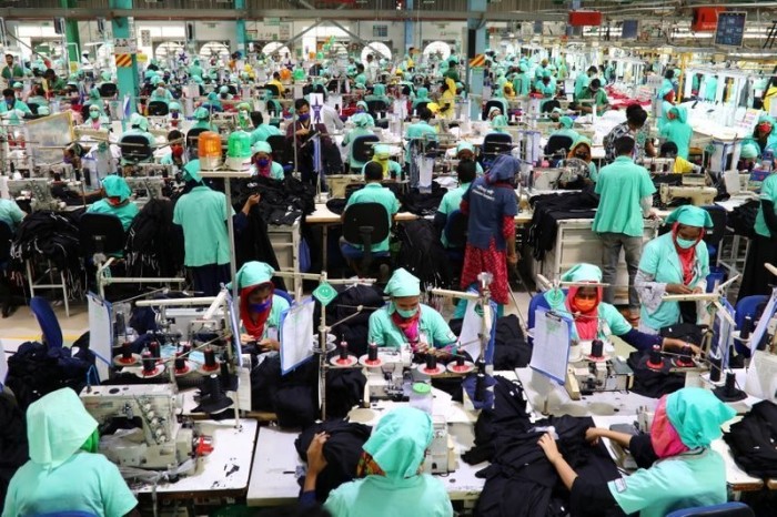 Industria globală de textile luptă pentru supraviețuire