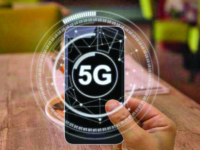 Europa trebuie să pompeze 300 de miliarde EUR pentru rețeaua 5G