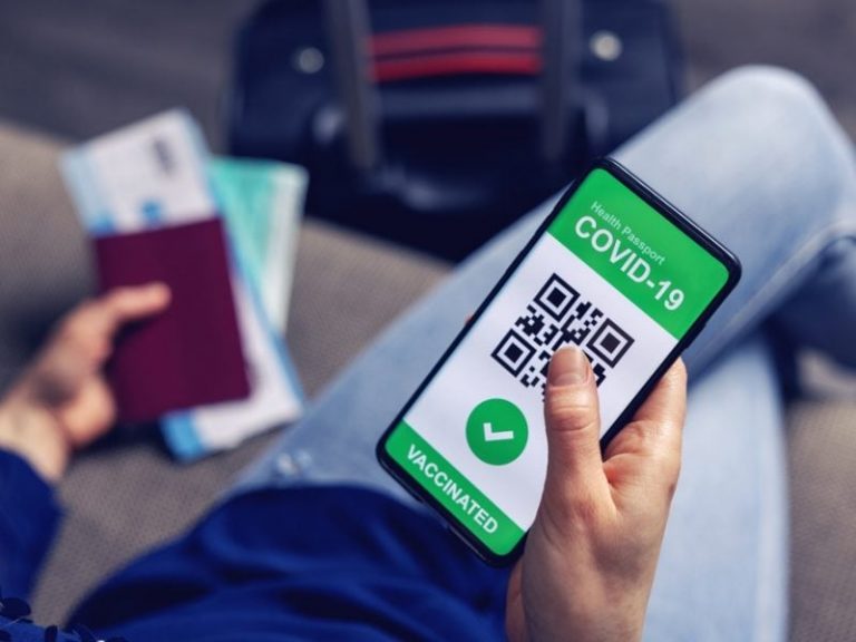 Corectitudinea politică în vremea Covid-19. UE propune o „adeverință electronică verde” în loc de „pașaport vaccinal”