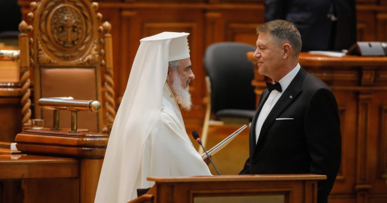 Cum vor fi Sărbătorile de Paști în acest an. Se va putea merge la biserică? Ce spune Klaus Iohannis – VIDEO