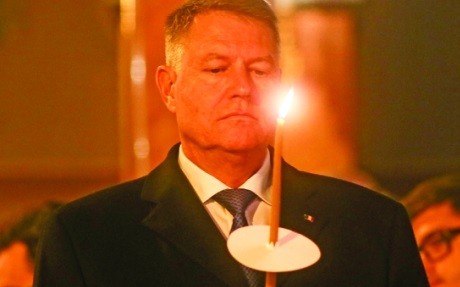 Paște Liniștit pentru Iohannis. Apoi, ”Marele Miting” de 100.000!