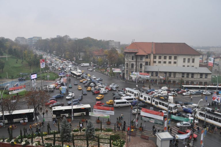 USR și PLUS vor să blocheze pasarela lui Băluță de la Tineretului, deși, în campanie, și ei promiteau același lucru! (VIDEO)