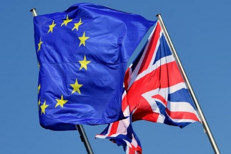 Telenovela post-Brexit, la final. Parlamentul European aprobă acordul comercial dintre UE și Marea Britanie